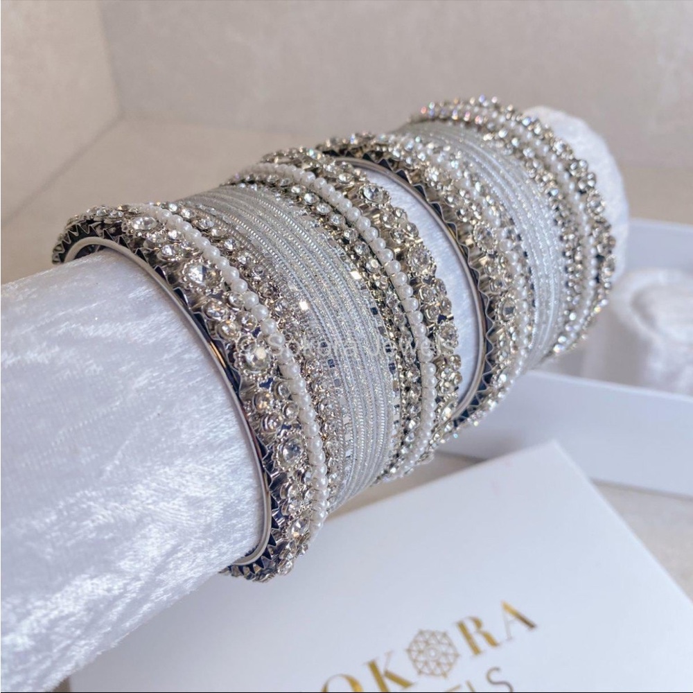 Small silver bangle set size 2.6